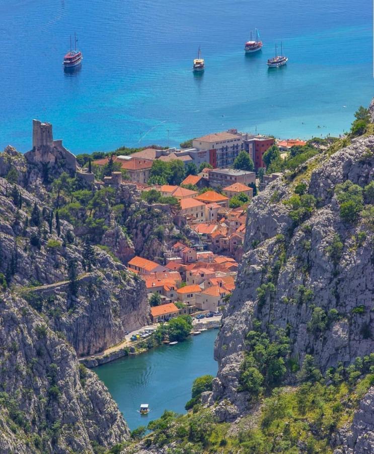 Apartments Kadenca Omiš Exterior foto